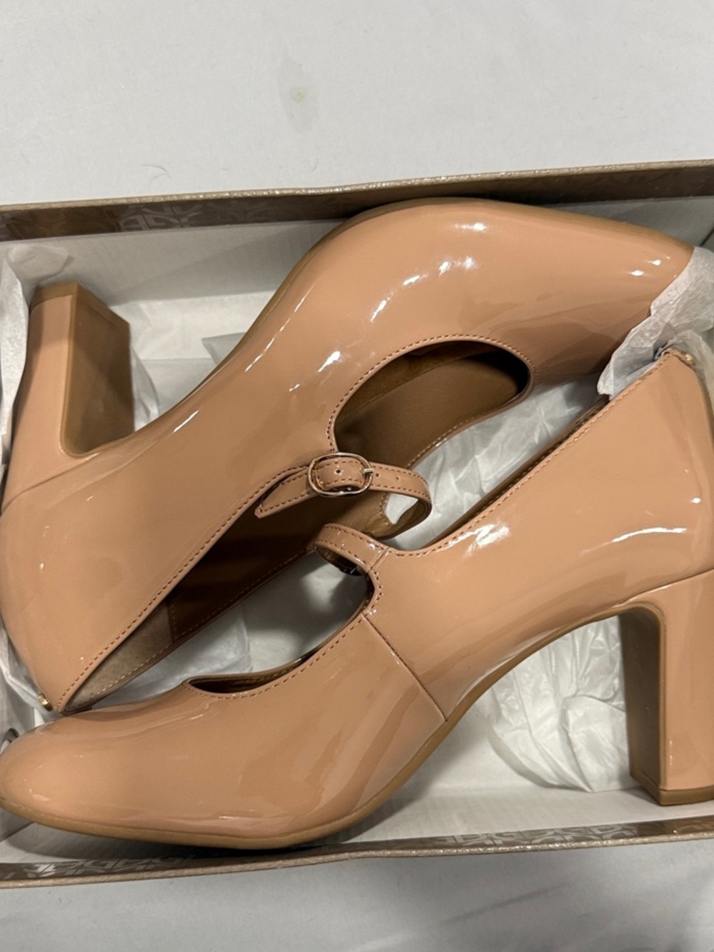 Giani Bernini Nude Patent Mary Jane Block Heels memory foam